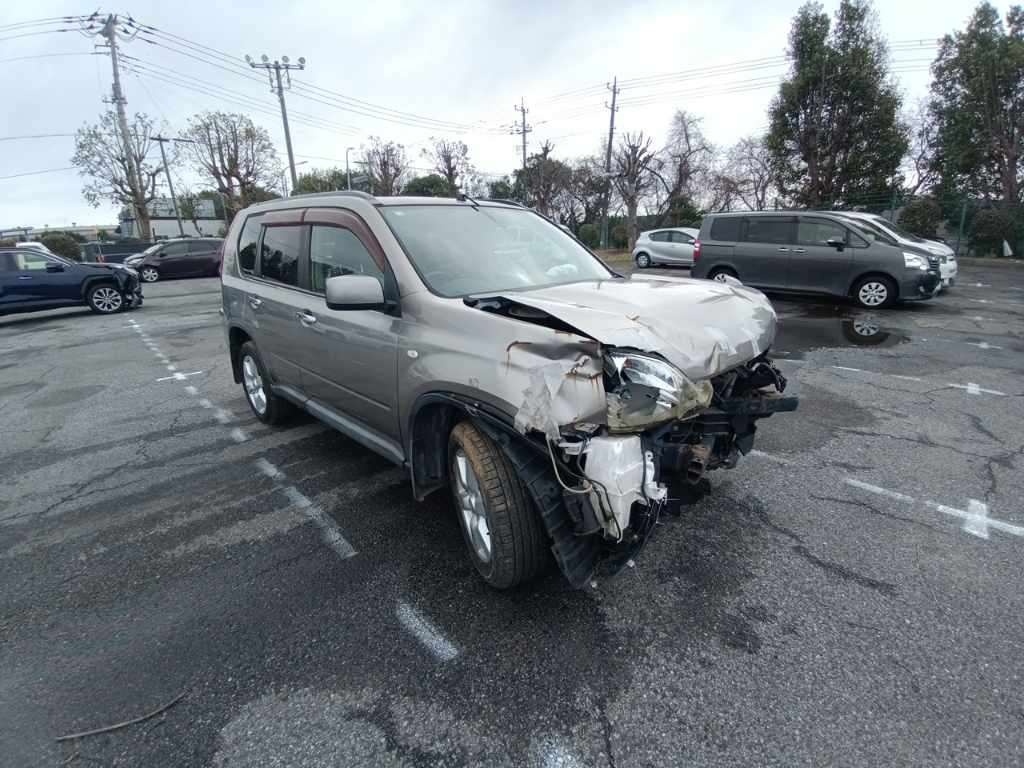 NISSAN X-TRAIL