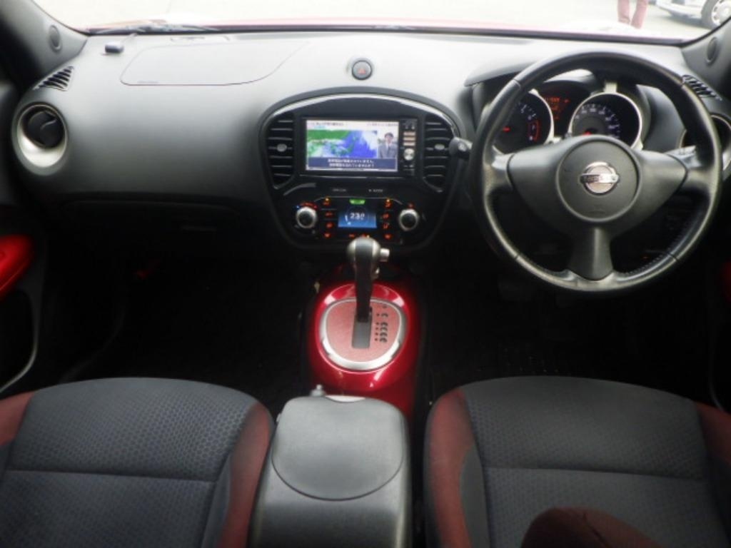 NISSAN JUKE