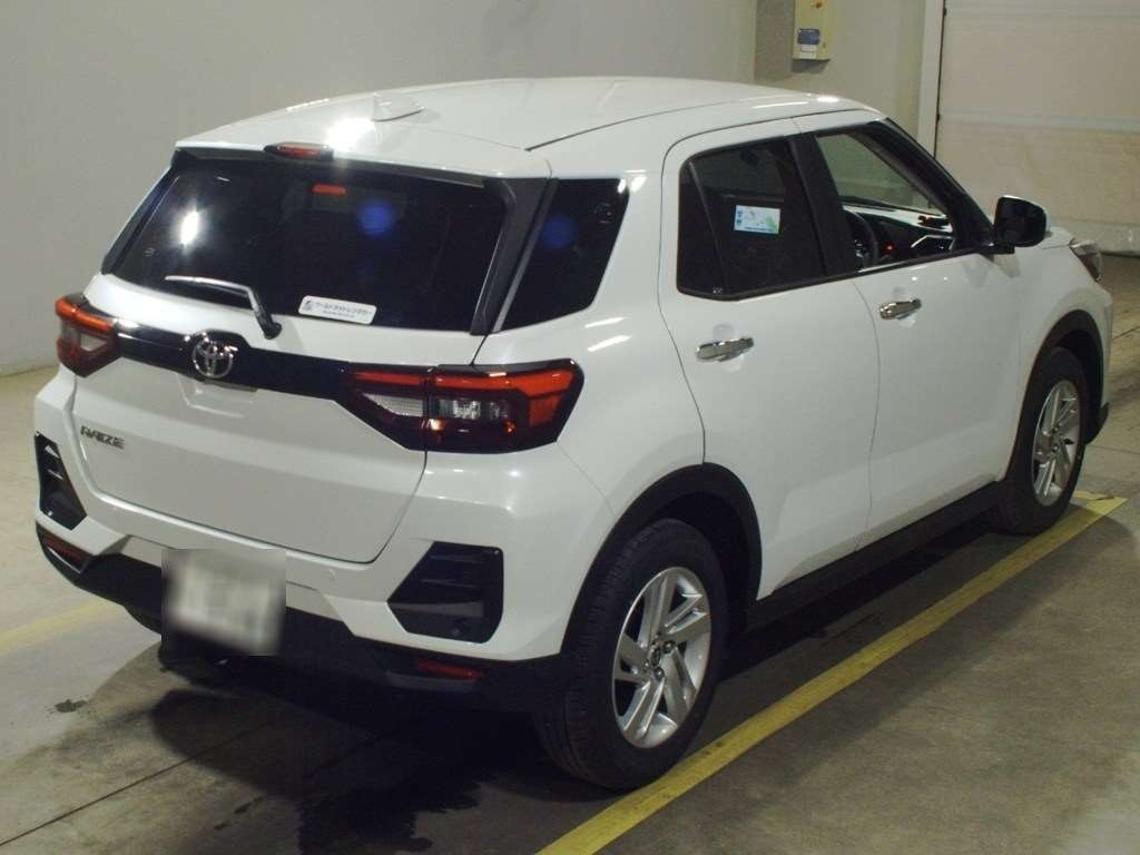 TOYOTA RAIZE