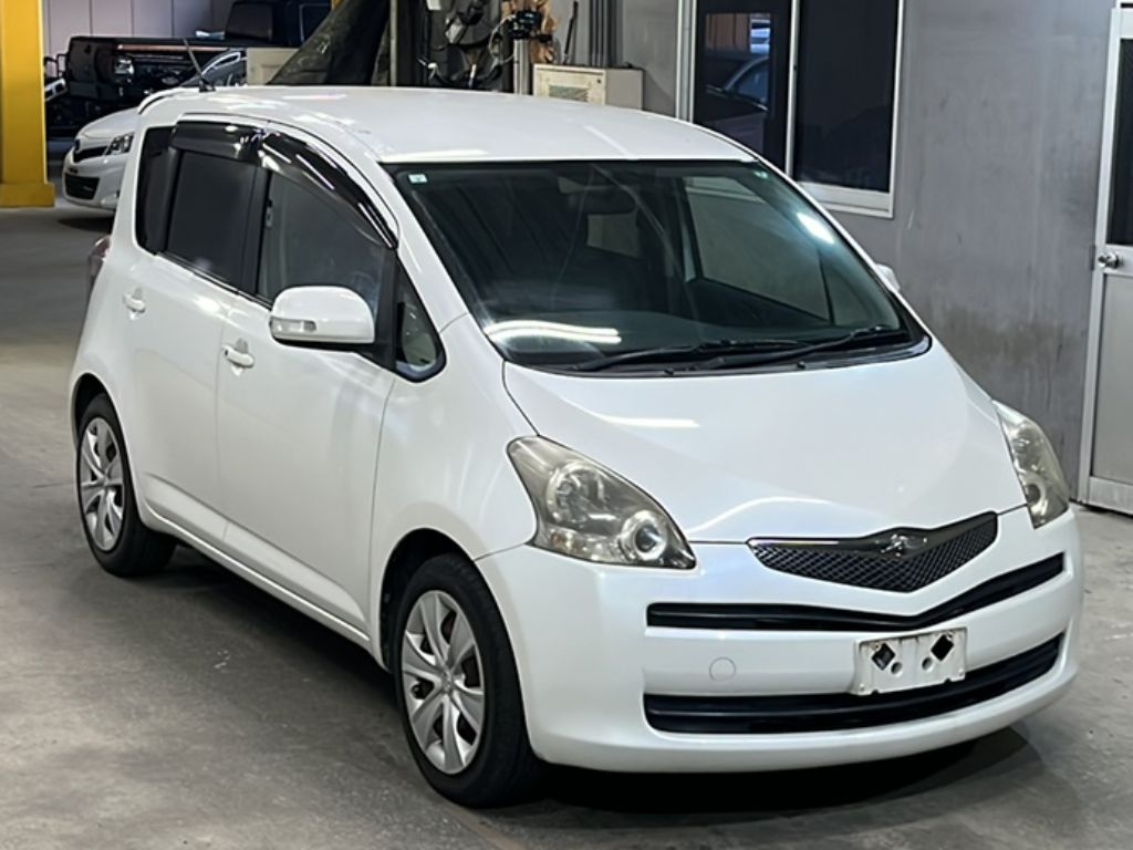TOYOTA RACTIS