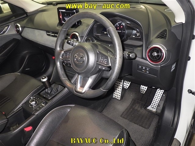 MAZDA CX-3