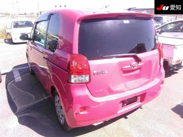 TOYOTA PORTE