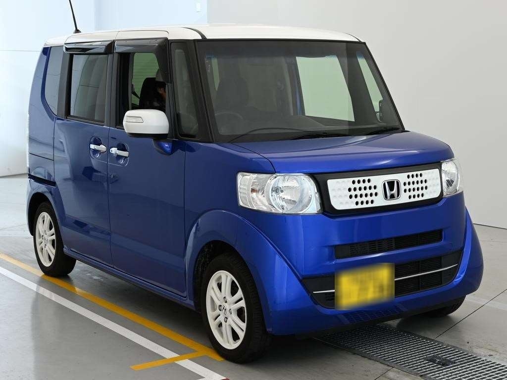 HONDA N-BOX