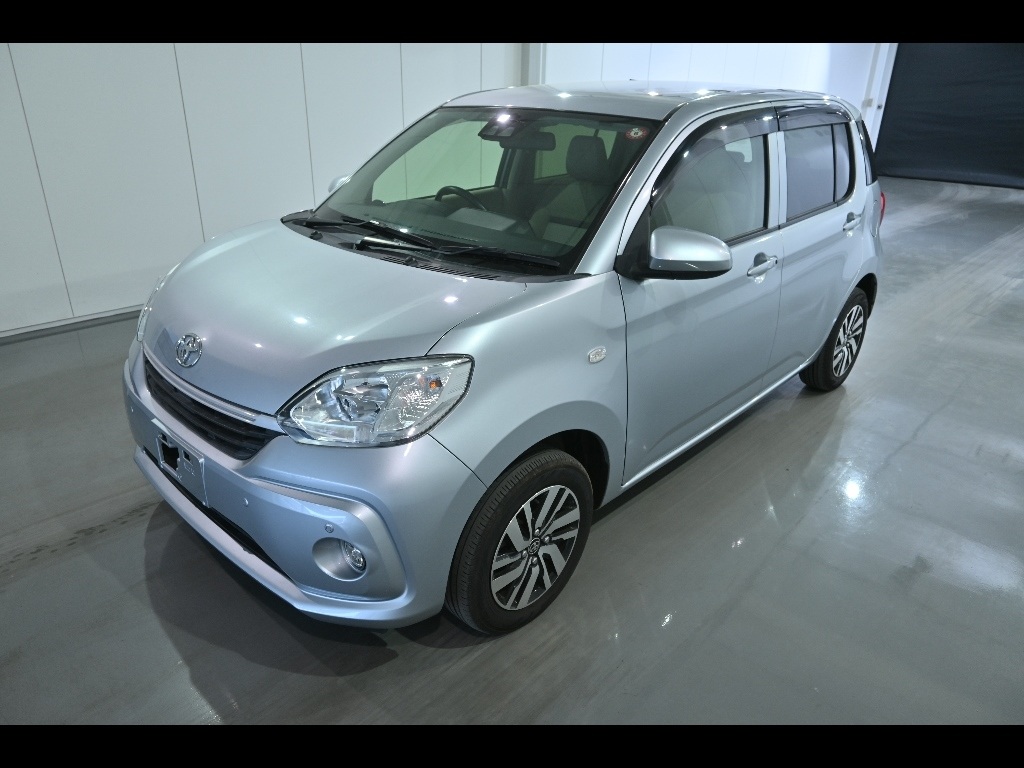 TOYOTA PASSO