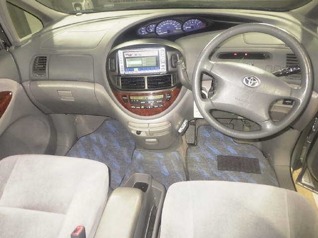 TOYOTA ESTIMA