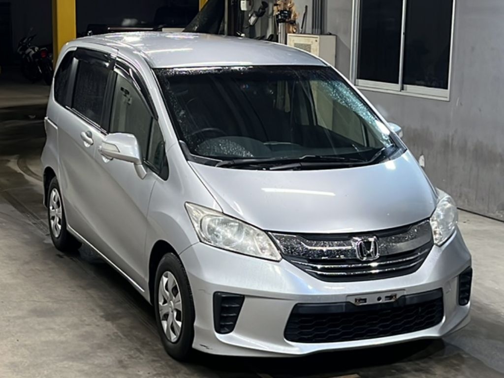 HONDA FREED