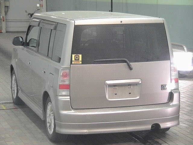 TOYOTA BB