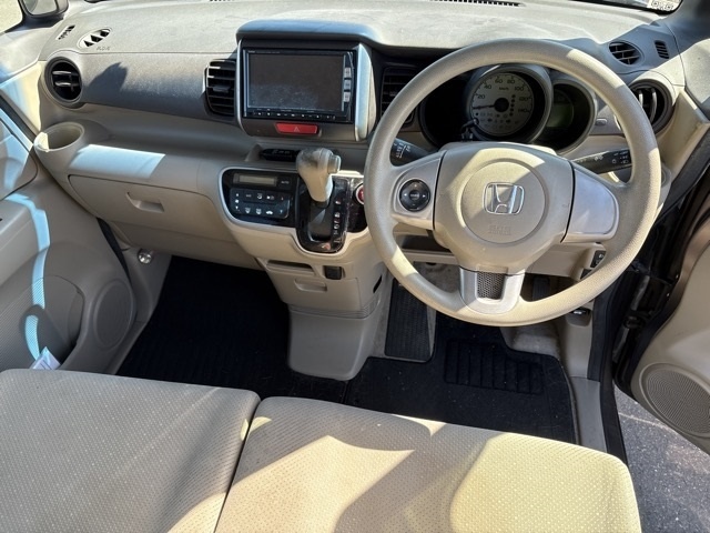 HONDA N-BOX