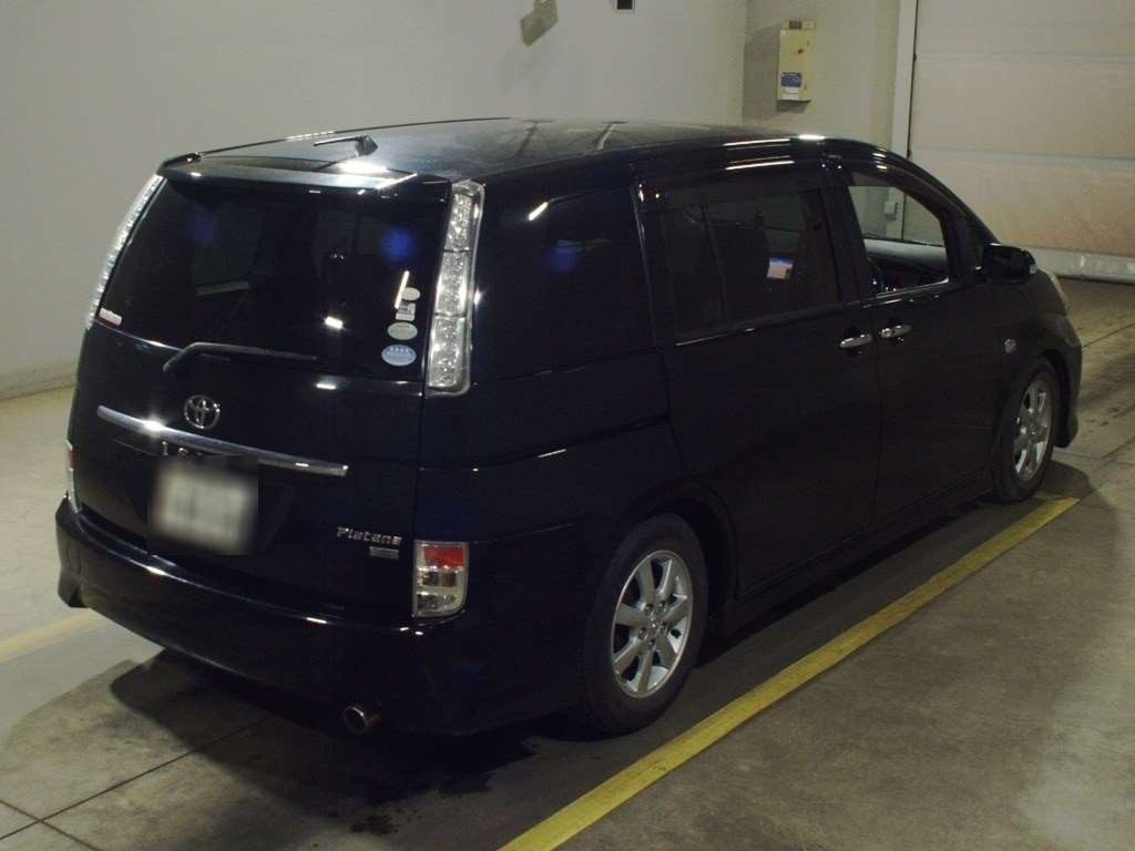 TOYOTA ISIS