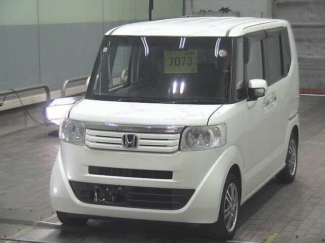HONDA N-BOX