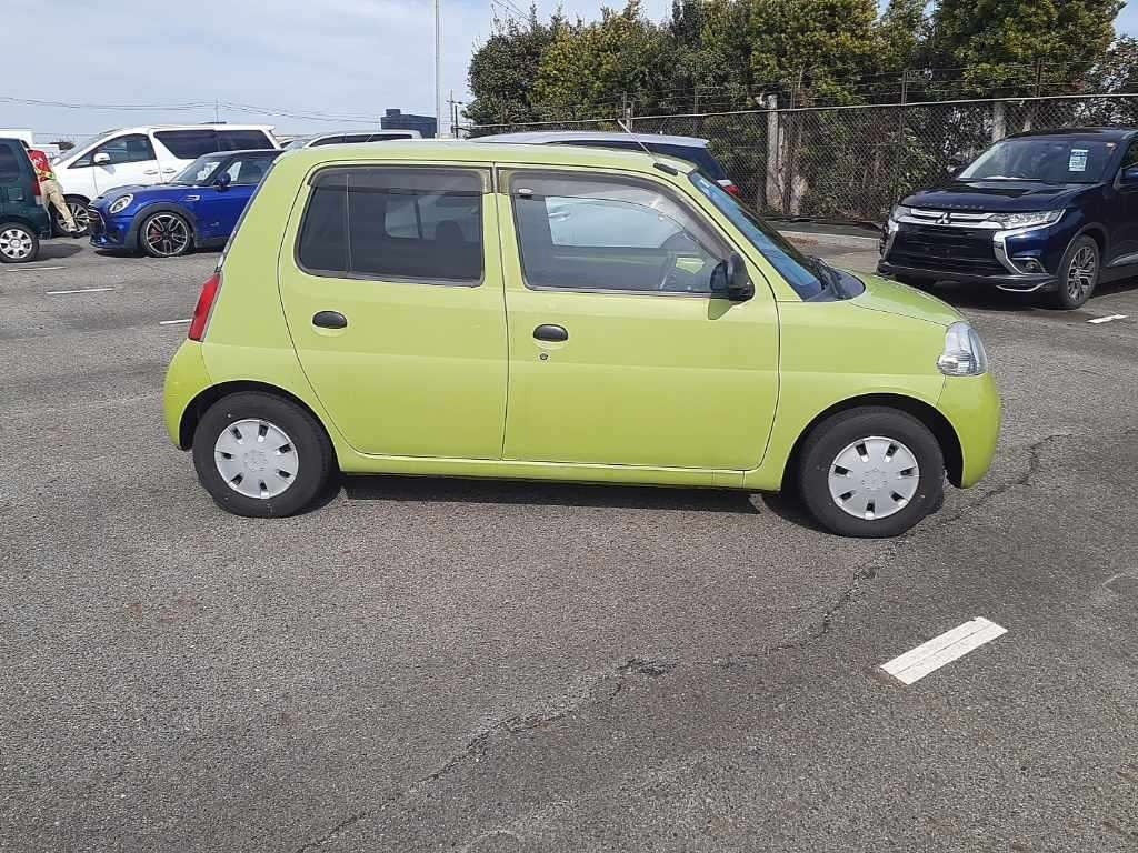 DAIHATSU ESSE