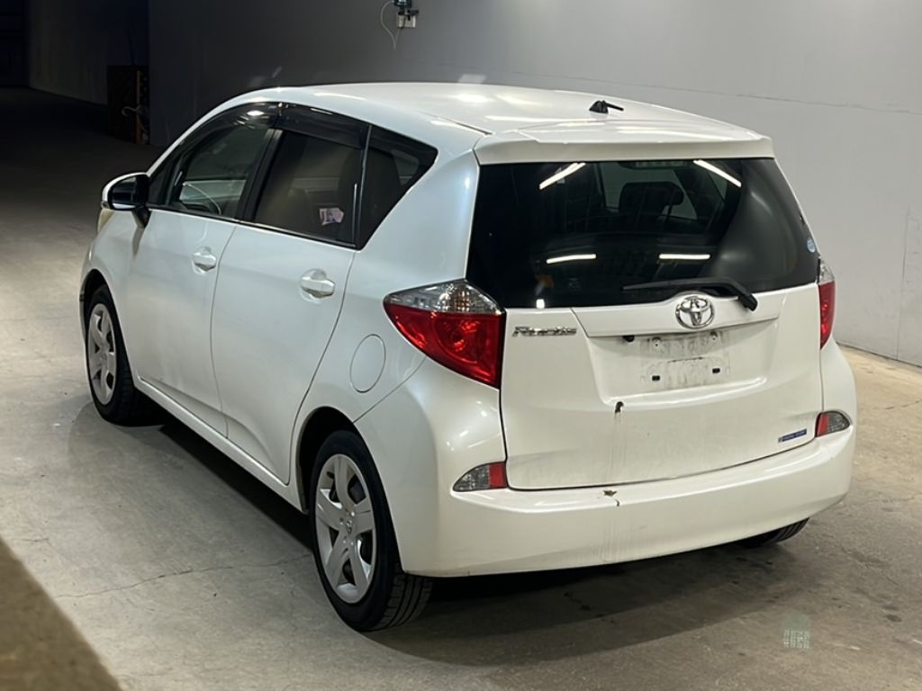 TOYOTA RACTIS