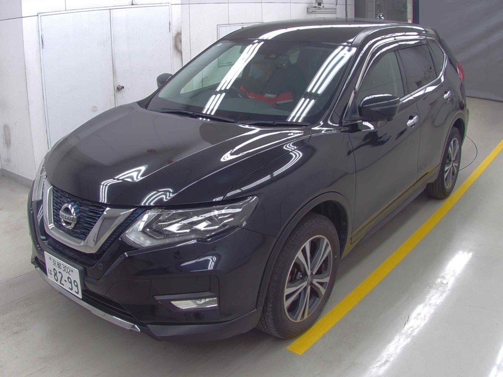 NISSAN X-TRAIL