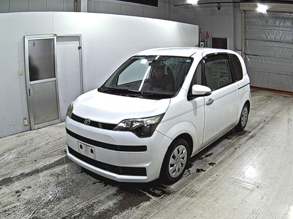 TOYOTA SPADE