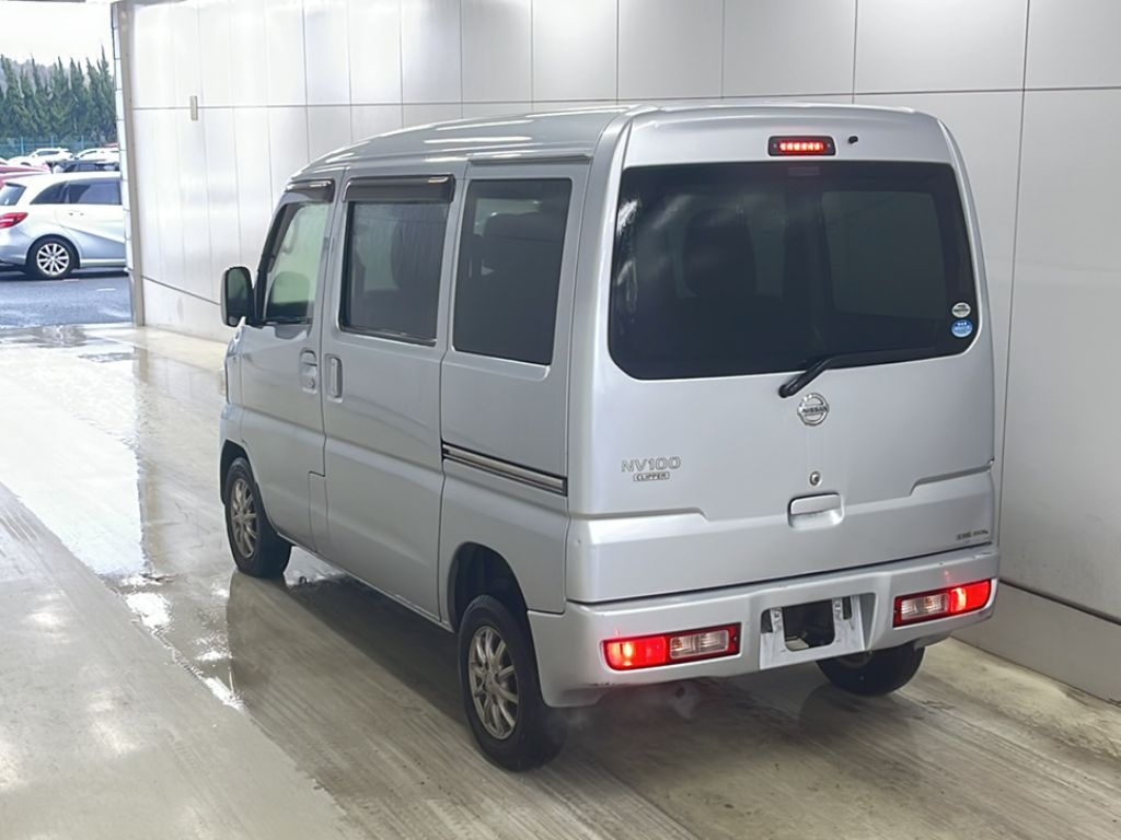 NISSAN NV100 CLIPPER