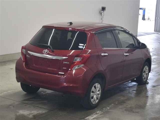 TOYOTA VITZ