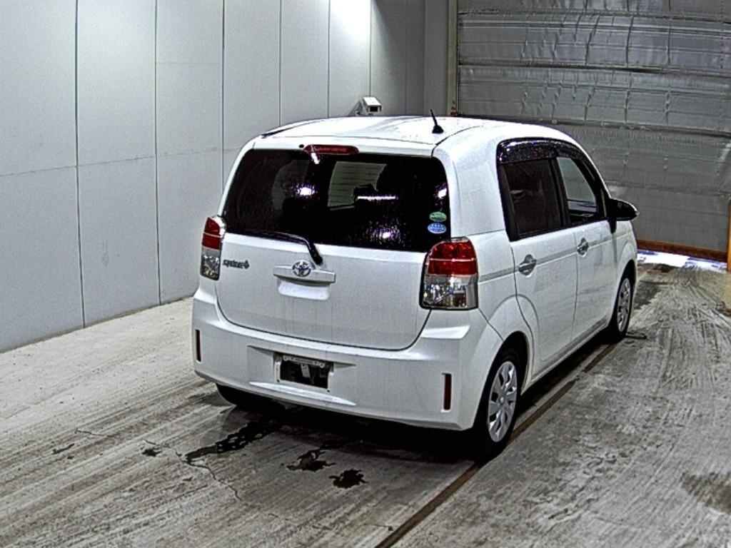 TOYOTA SPADE