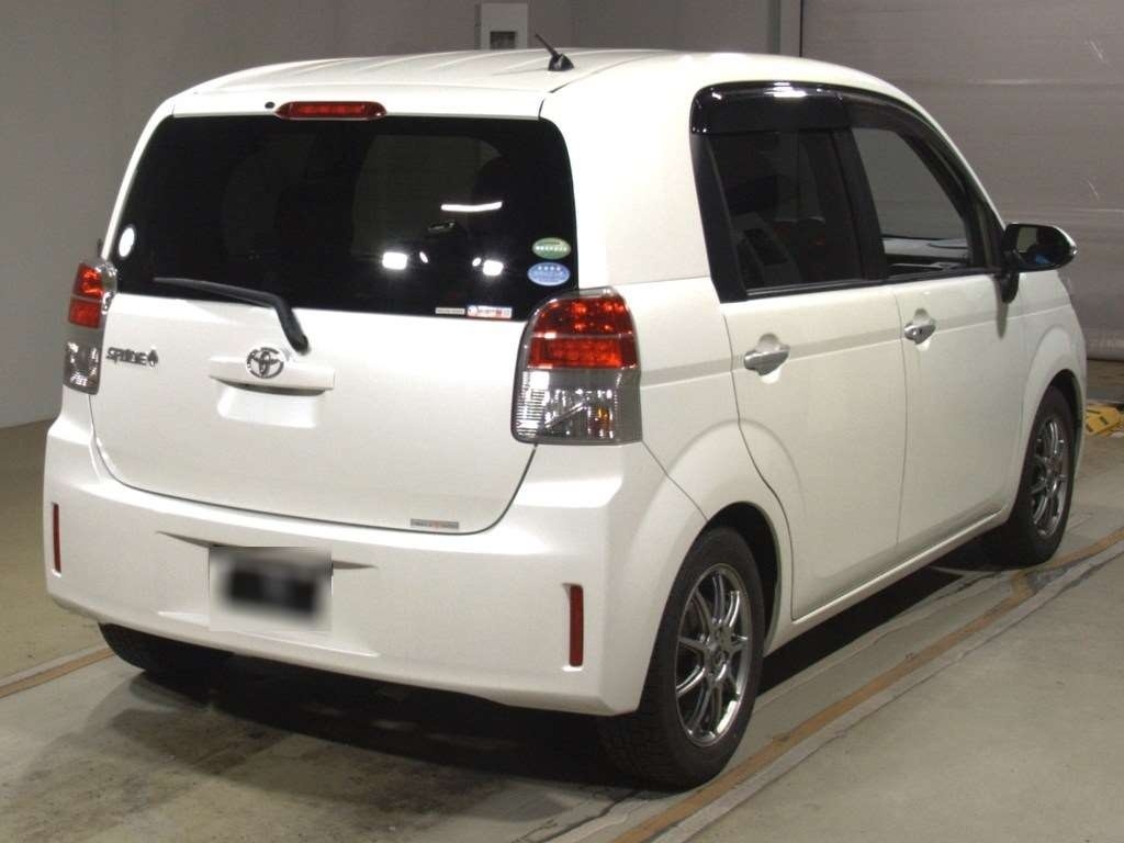 TOYOTA SPADE