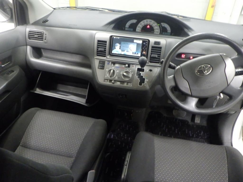TOYOTA RAUM