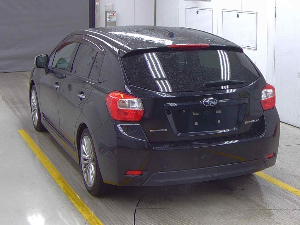 SUBARU IMPREZA