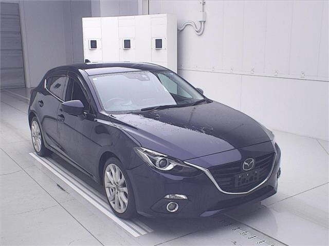 MAZDA AXELA