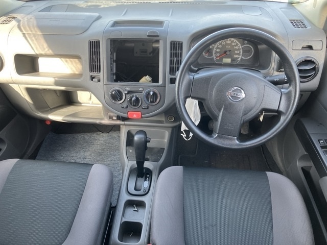 NISSAN AD