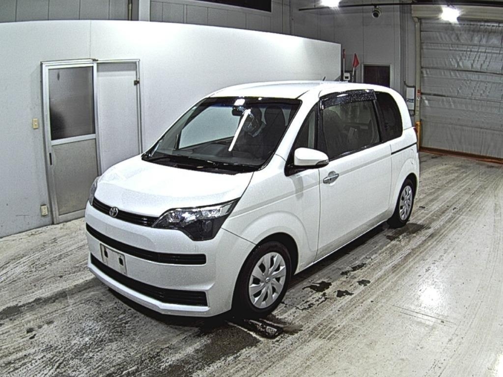 TOYOTA SPADE