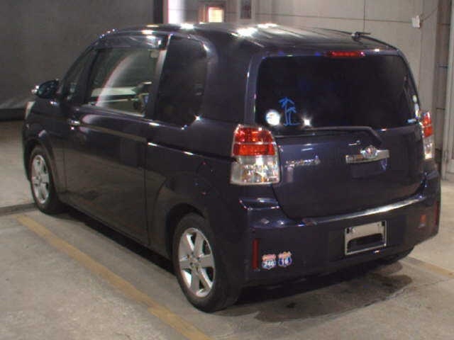 TOYOTA SPADE