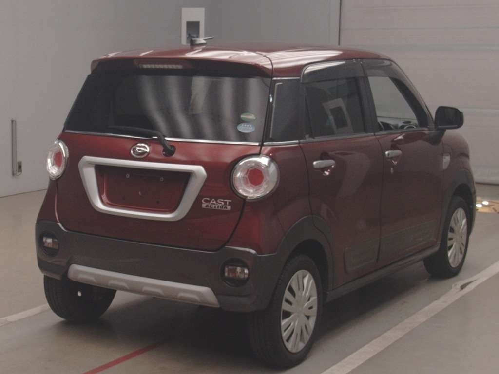 DAIHATSU CAST