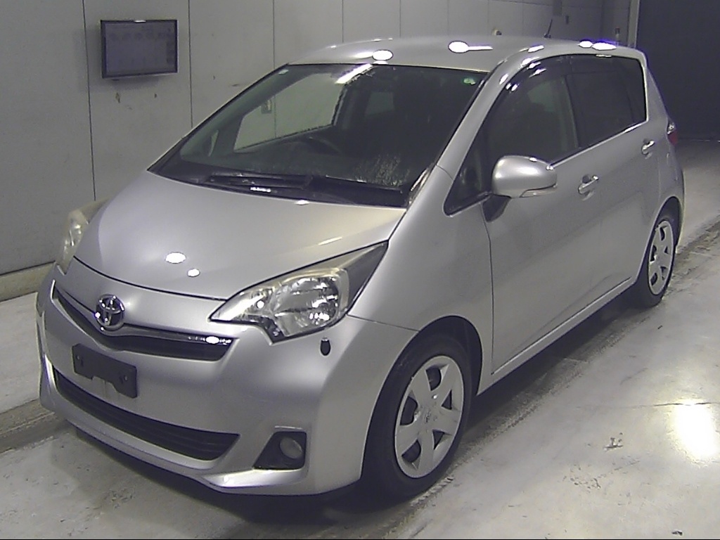TOYOTA RACTIS