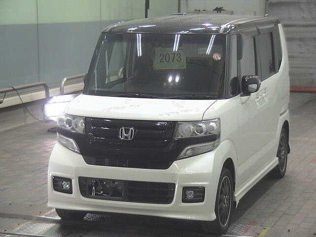 HONDA N-BOX