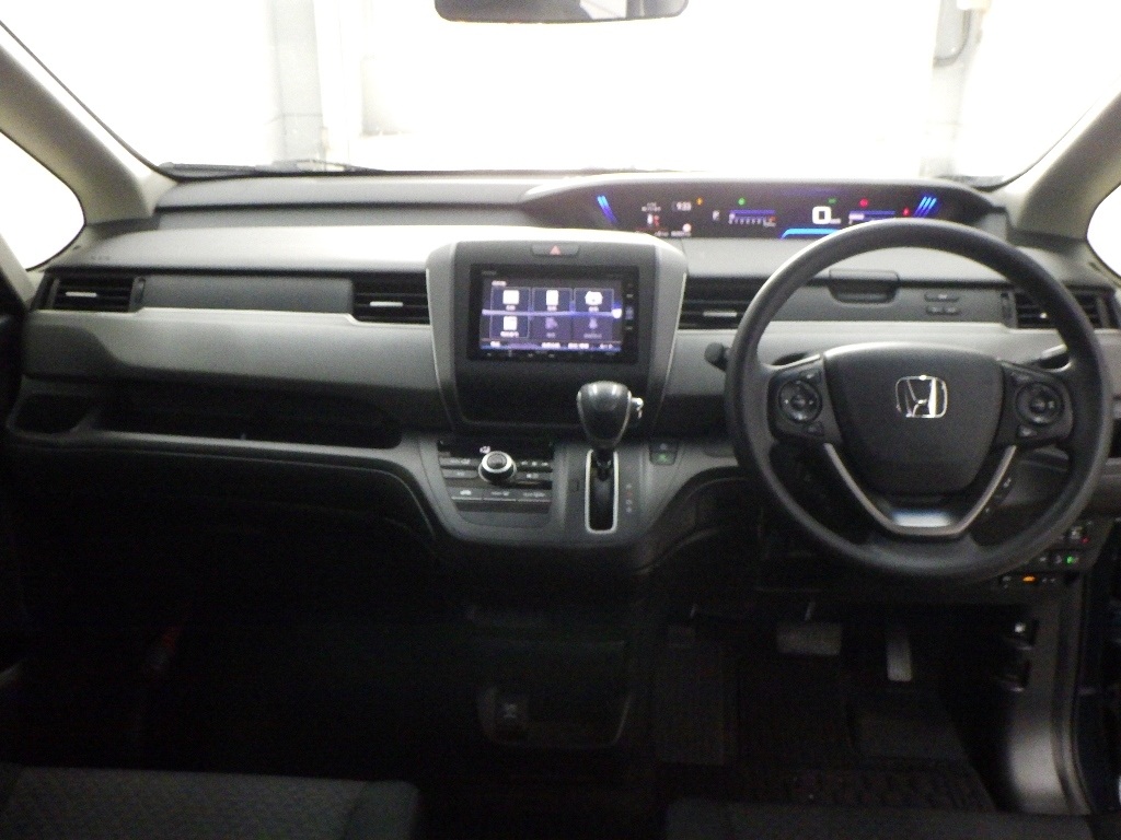 HONDA FREED+