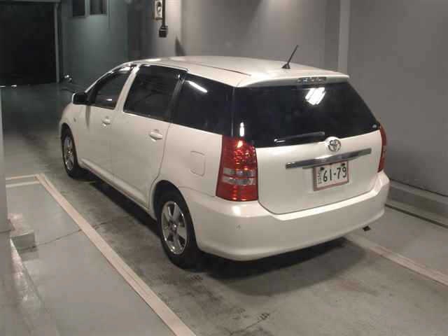 TOYOTA WISH