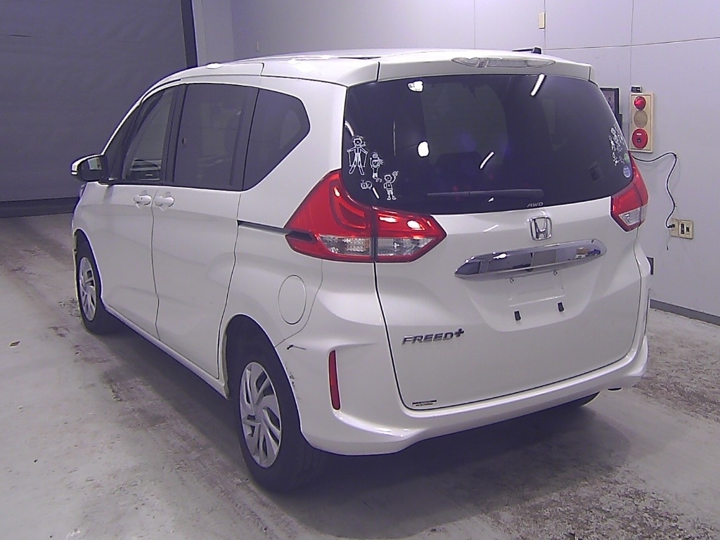 HONDA FREED+