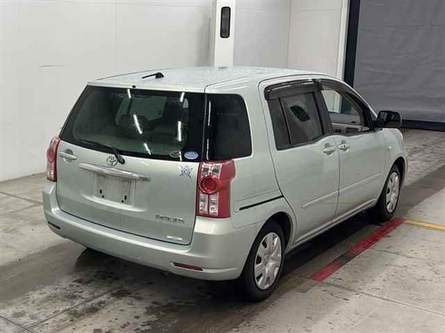 TOYOTA RAUM
