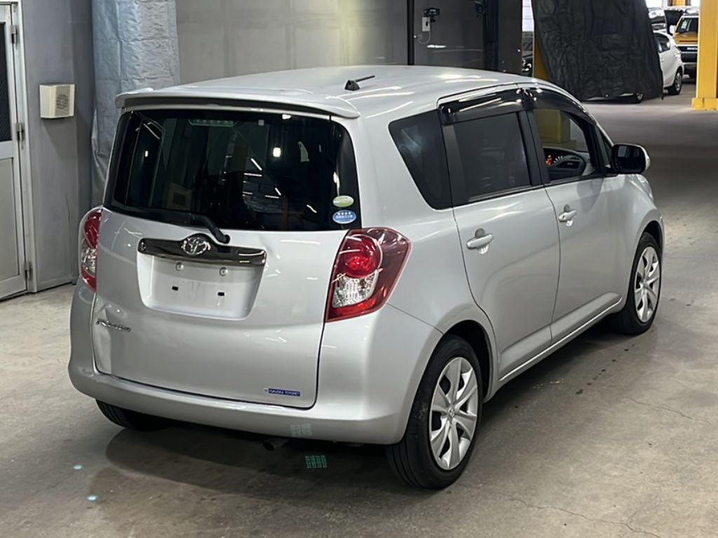 TOYOTA RACTIS