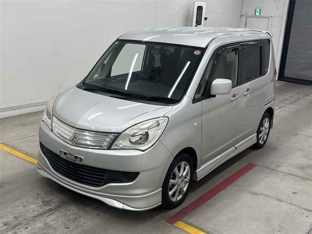 MITSUBISHI DELICA D:2