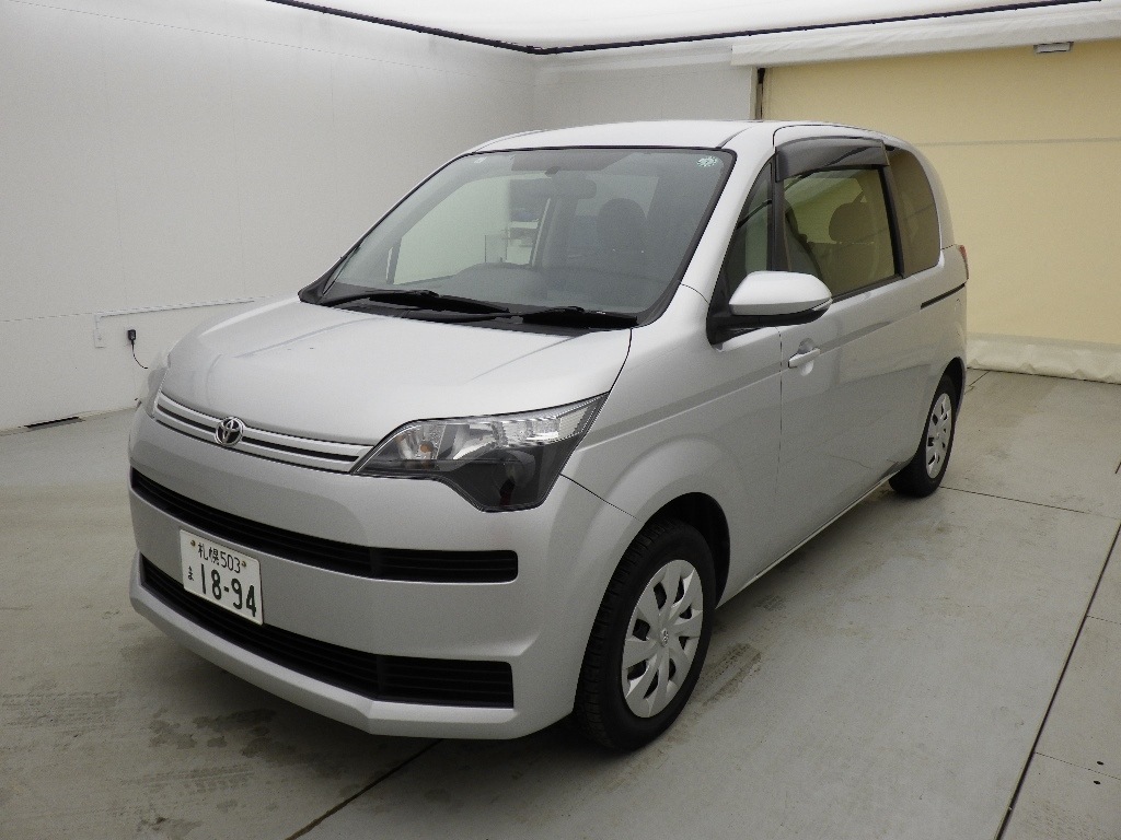 TOYOTA SPADE