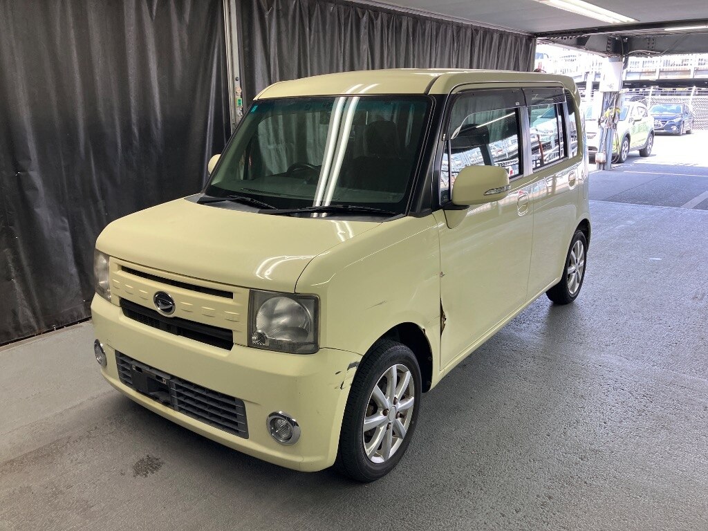 DAIHATSU MOVE CONTE