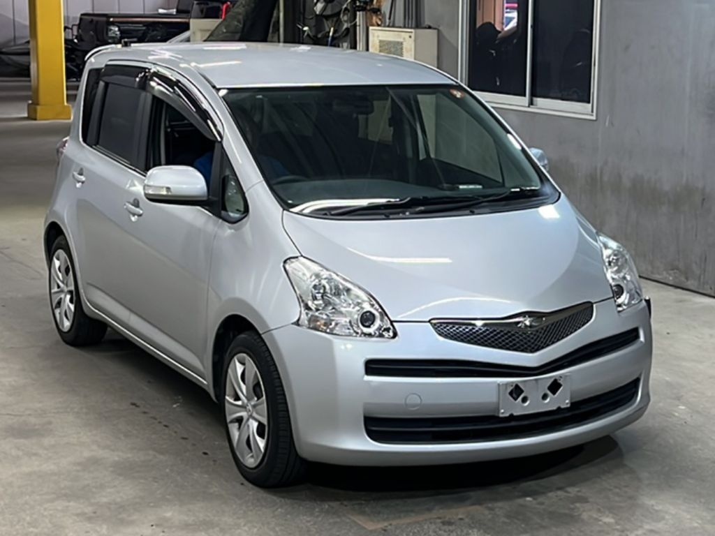 TOYOTA RACTIS