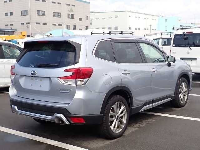 SUBARU FORESTER
