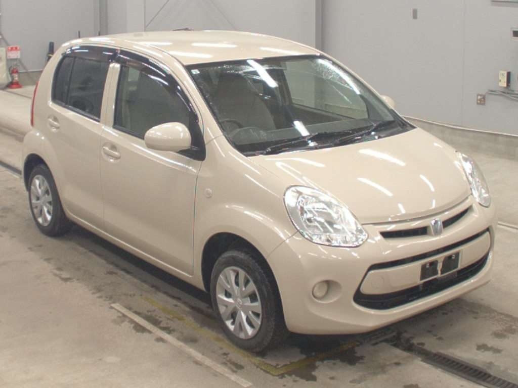 TOYOTA PASSO