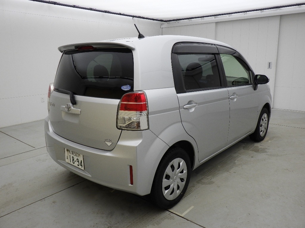 TOYOTA SPADE