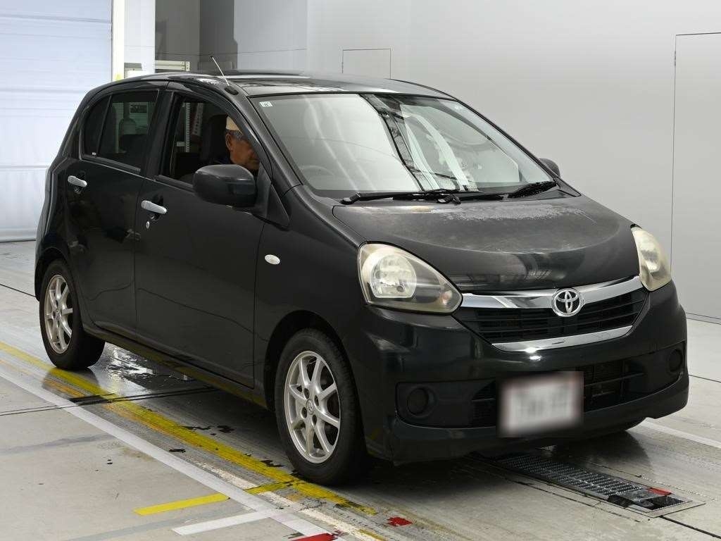 TOYOTA PIXIS EPOCH