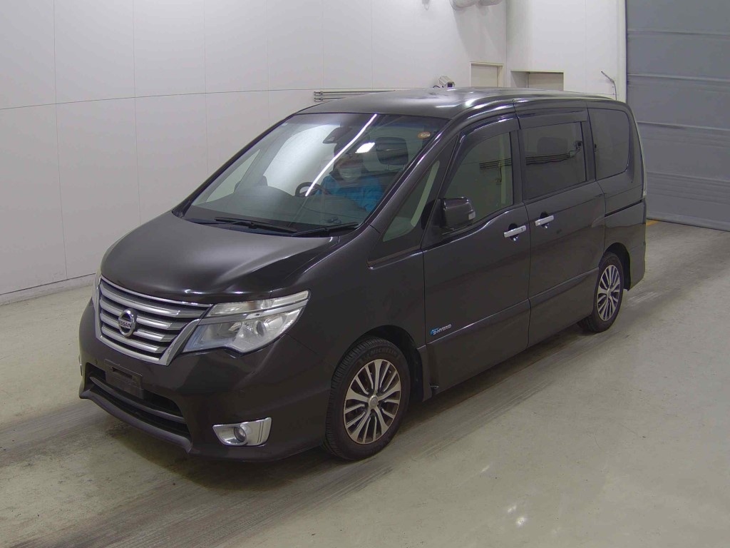 NISSAN SERENA