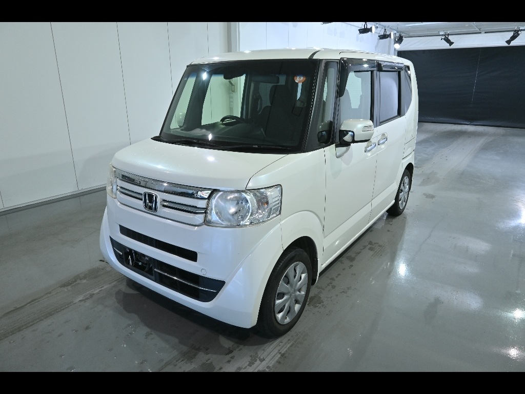 HONDA N-BOX