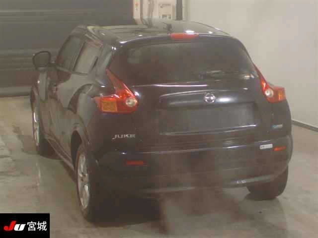 NISSAN JUKE