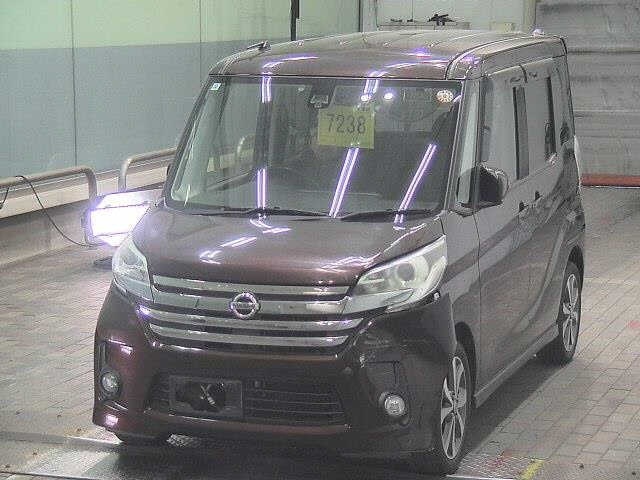 NISSAN DAYZ ROOX