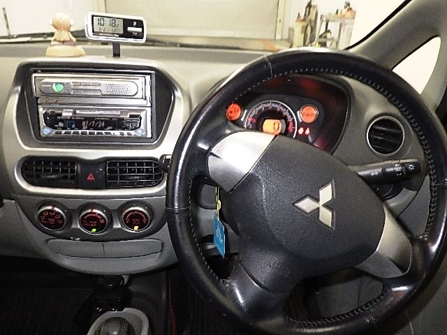 MITSUBISHI I