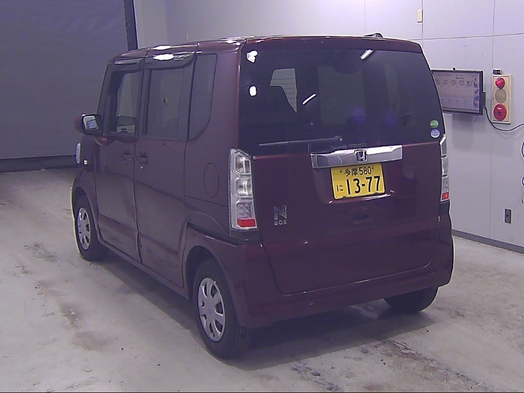 HONDA N-BOX